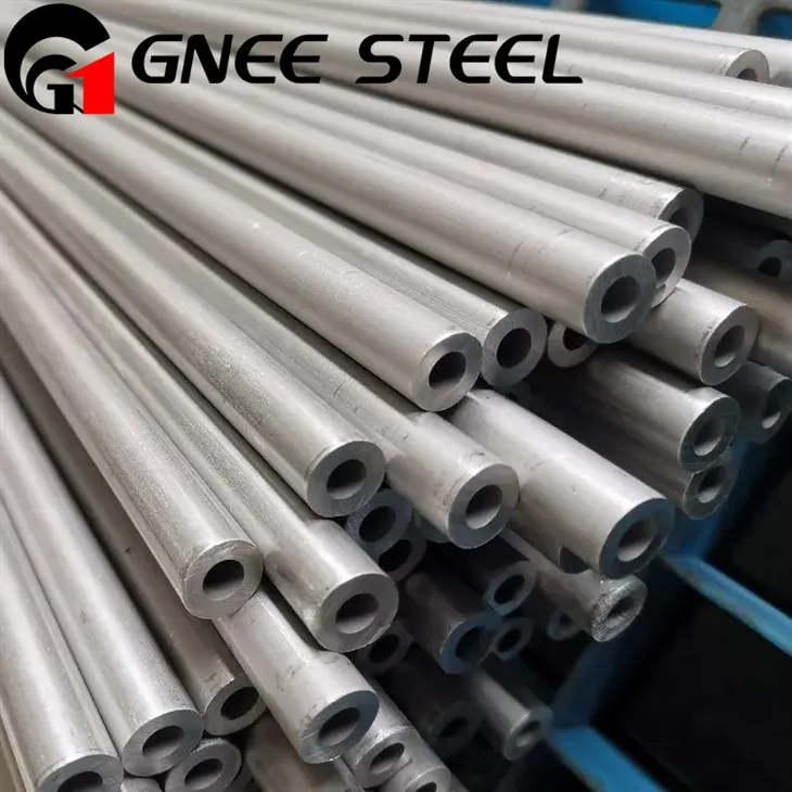 Cev iz visokotemperaturne super zlitine GH2747 4738